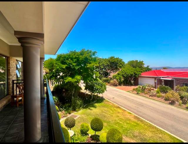 4 BEDROOM HOUSE FOR SALE IN FRAAIUITSIG